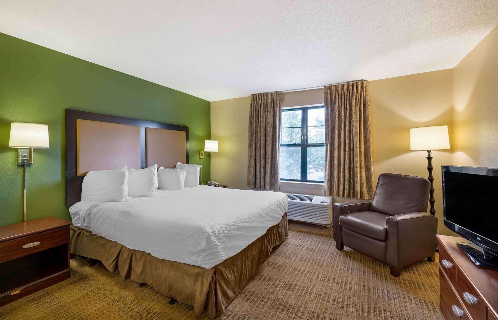 Extended Stay America Select Suites - Appleton - Fox Cities Exterior photo