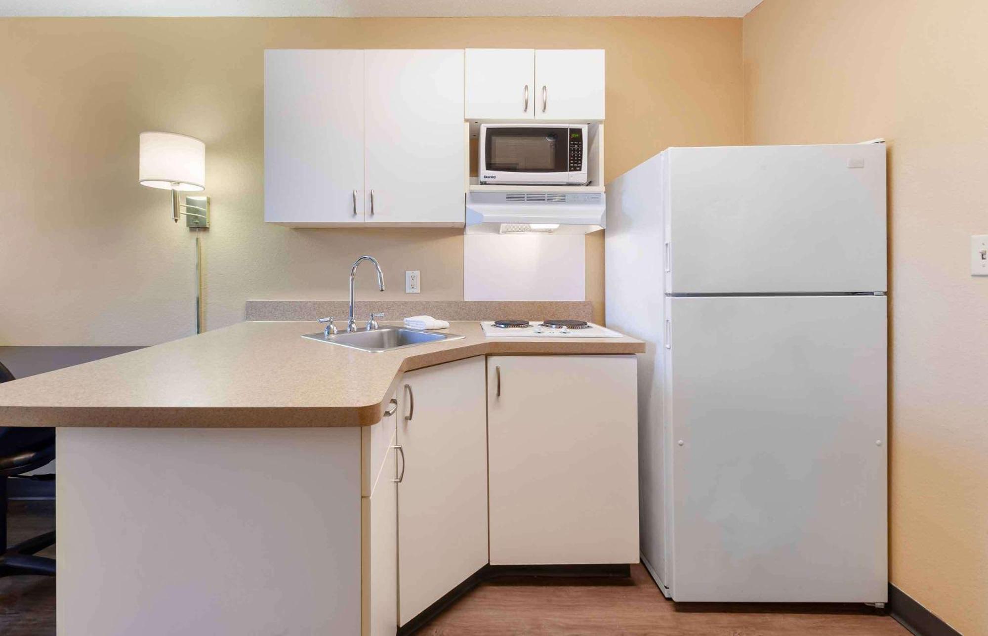 Extended Stay America Select Suites - Appleton - Fox Cities Exterior photo