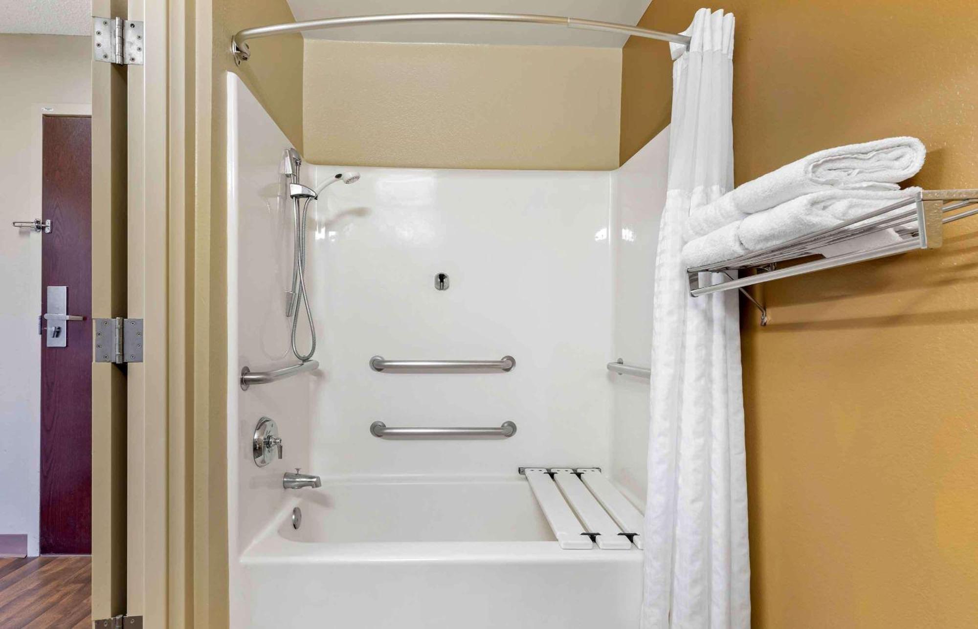 Extended Stay America Select Suites - Appleton - Fox Cities Exterior photo