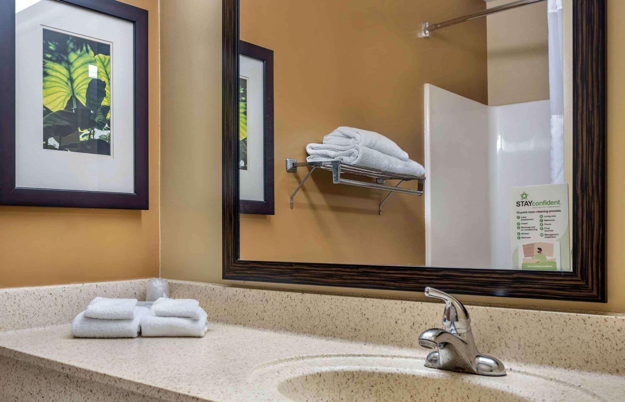 Extended Stay America Select Suites - Appleton - Fox Cities Exterior photo